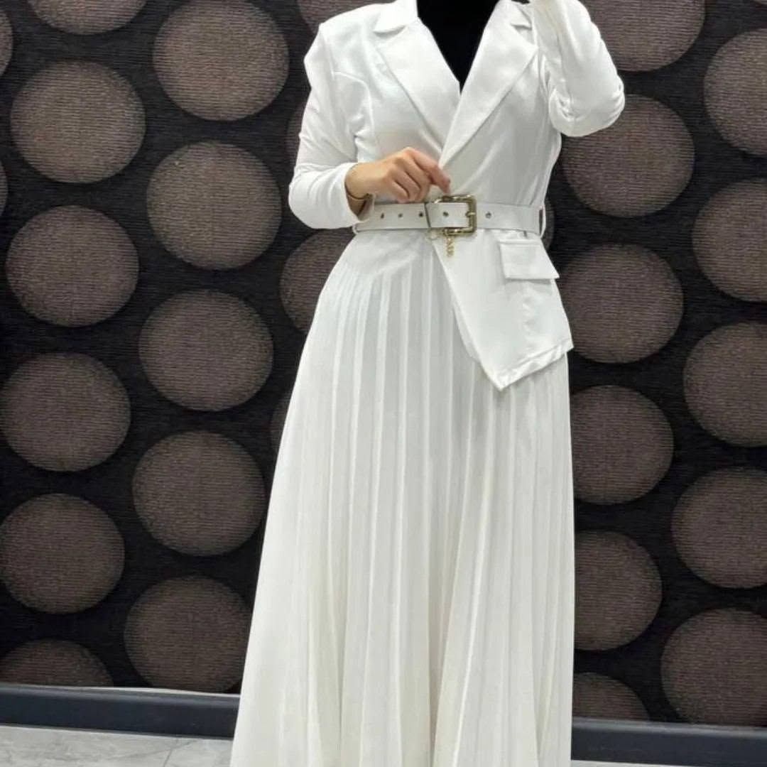 شلعه فساتين 20 قطعه
قياسات والوان مشكل 

 للحجز واتساب 
***********
