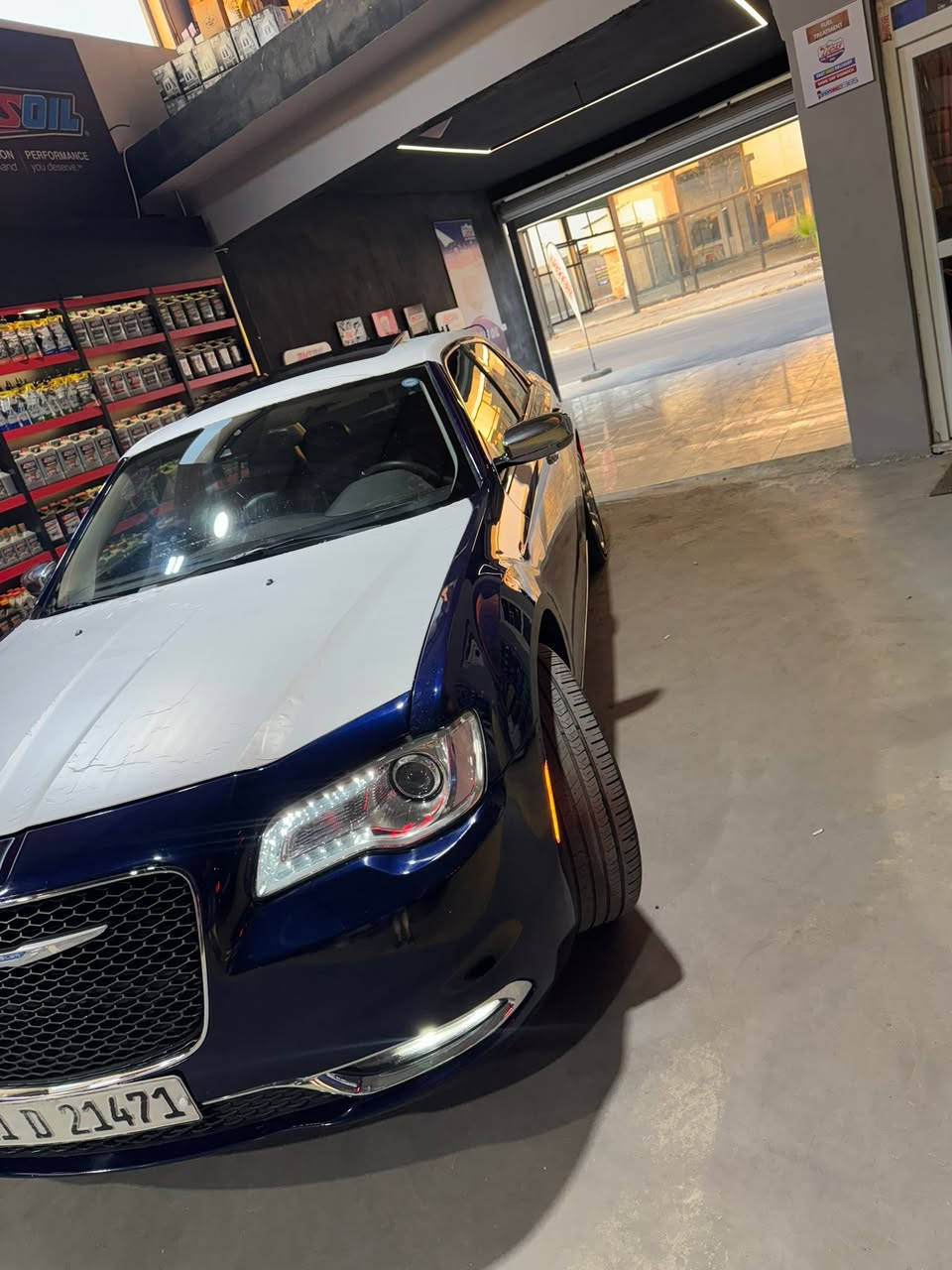 بيع او مراوس بدورنكو حديث
اوبامه C300 
موديل 2016 
سياره كلين حادثها دعاميه و شويه صاير بل شاصي  بس كل السياره كلين مبيها ولا قطعه صبغ 
موصفات اعلى موصفات بل اوبامه 1/1
1 نقطعه عميه 
2 ردار امامي خلفي 
3 كلاص حار بارد 
4 خزن ميموري كرسي كهرب دركه كهرب 
5 كراسي حار بارد دركه هيتر 
6 برده كهرباء 
7 شفتات استيران 
تايرات  و وياله حجم 18 جديده صدر امامي خلفي جديد 
مناقصها دينار مصرف 
سعرها 210 وبيها مجال كلش بصيط 
ت ***********
