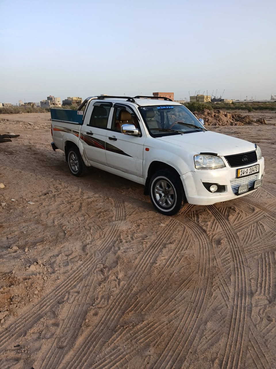 بيكب صيني نوع سكاي .محرك ونجي ٦ سلندر .رقم دولي بصرة بأسمي .السعر ٤٥
*********** .المكان .البصرة
