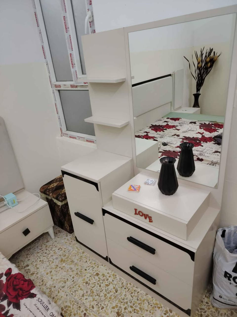 غرفه نوم تركي نظيفه مستعمله شهر فقط 
      السعر   (((   600  الف ))))
   المكان  /  جانب الأيمن  الفاروق


**إذا كنت صاحب هذا الإعلان وتريد حذفه لأي سبب، رجاءا أرسل رسالة إلى الدعم الفني**