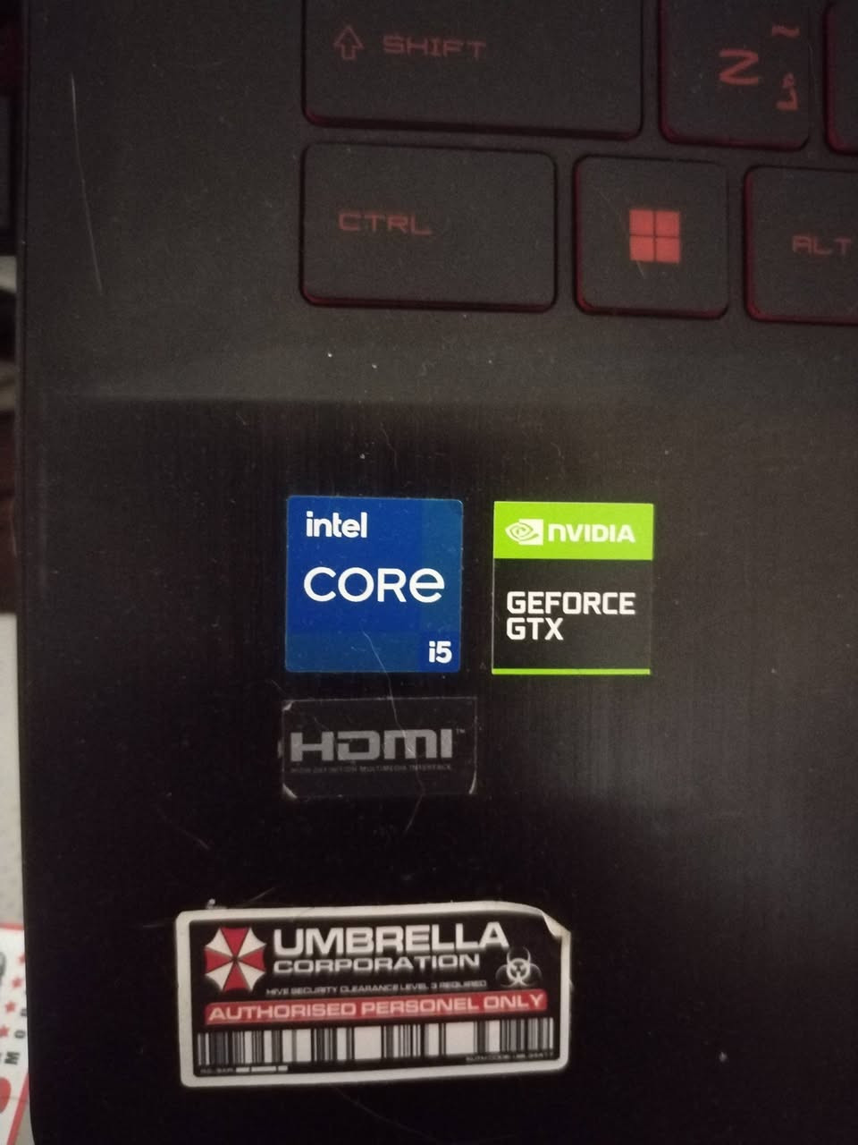 السلام عليكم لابتوت MSI للبيع المواصفات GTX1650 4g i5 11400h
8g رام المساحه نص تيرا الشاشه 144gh استعمال شهر مع الكارتونه والشاحن كامل لابتوت نضيف ومابي اي قطعه نقص شغال العاب من ٦٠ فريم وفوك السعر 725 الف
وبي مجال بسيط للطيبين للتواصل واتساب *********** مكان بغداد حي عامل شارع 30 قرب علوه الرحمن
