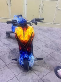 للبيع سكوترات أطفال عدد 2 🛴 ألوان حلوة وجذابة (مثل ما مبين بالصور) نضي...