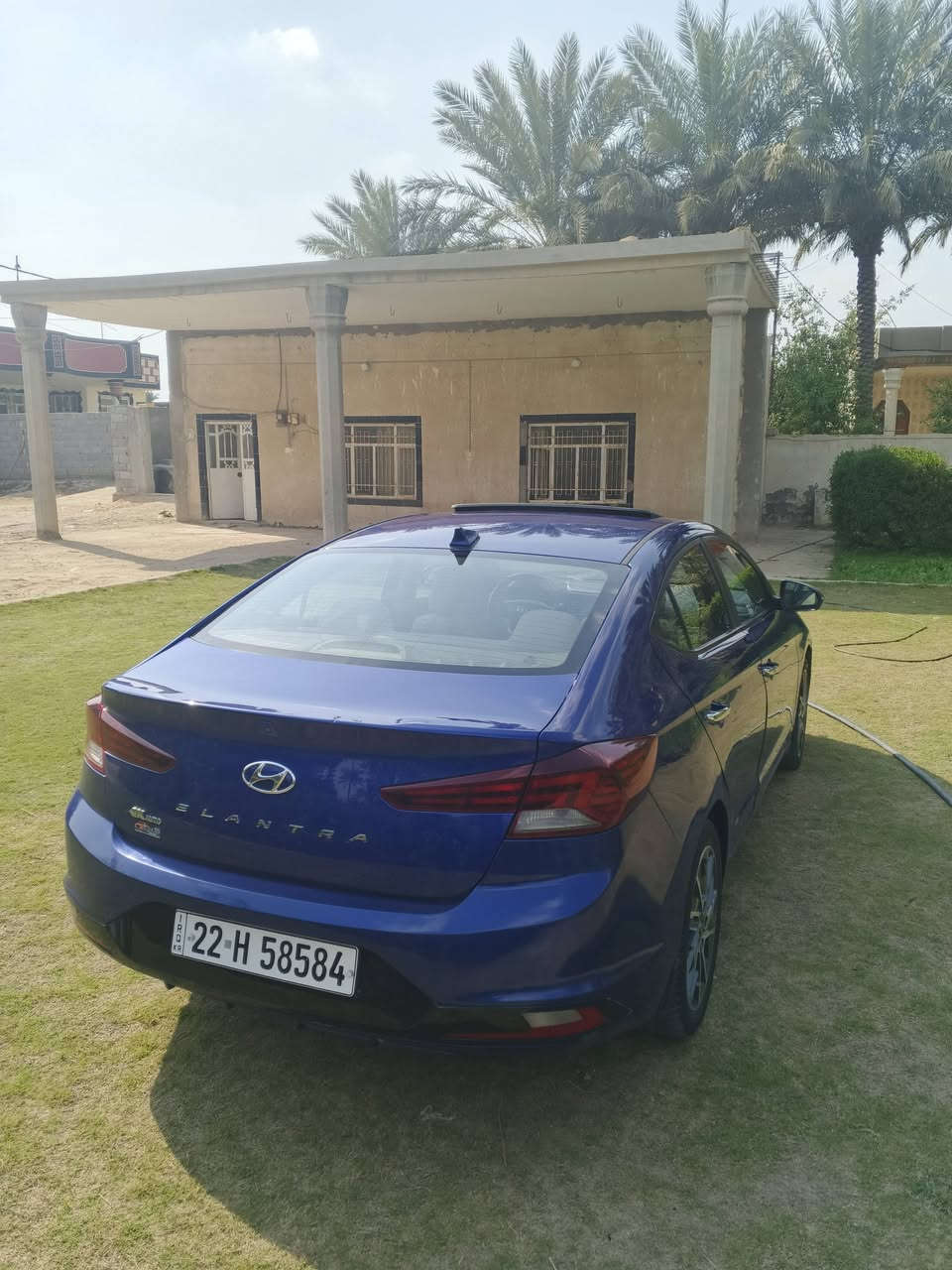 السلام عليكم
النترا موديل 20خليجي 
فول مواصفات 
السعر 150
***********
