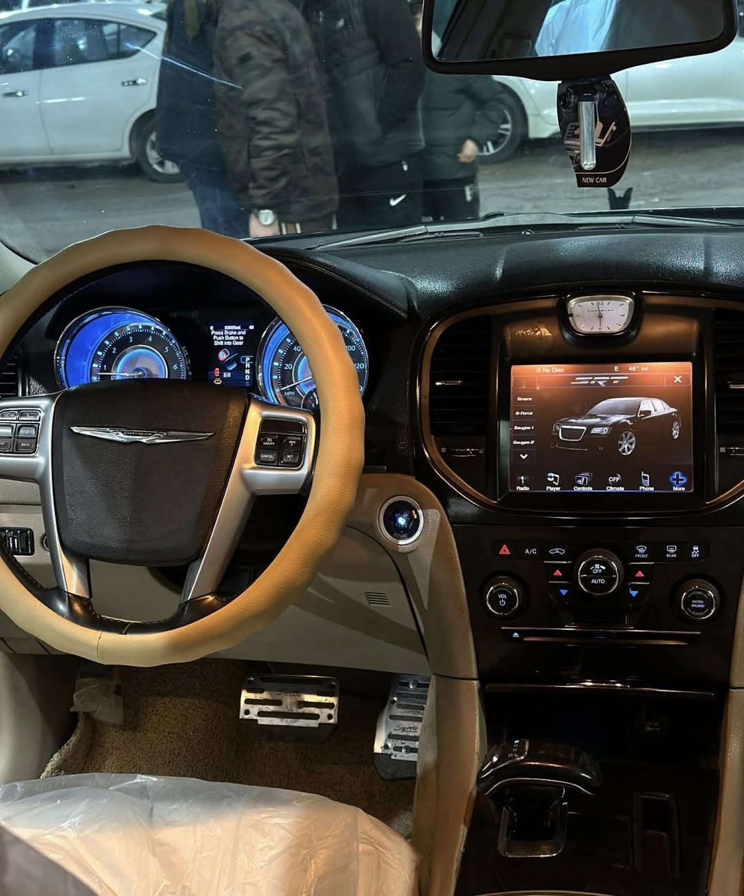 عندي اوباما موديل2012
سياره محدث2018

٢قتع بدون دواخل بدون ارباگ

مواصفات فول بدون بنوراما

داخل بيجي 

سياره جديد جديد

ماشيه٨٣

سعرها١٦٥

واتساب***********
