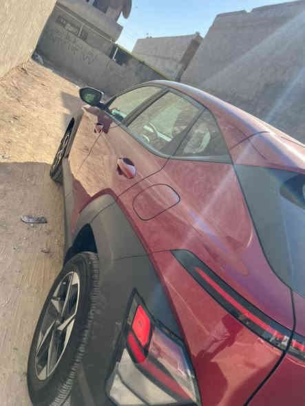 السلام عليكم 
للبيع هونداي كونا 2024 وارد امريكي رقم بغداد الجديد بأسمي

ماشيه 15 ميل  فقط.     السعر. 170 وبي مجال 

 الاتصال ***********

مواصفات

 محرك 2000 دوش

 بصمه تشغيل تشغيل عن بعد

 هند بريك بصمه 

 شاشه دجتل متصل  وعداد متغير 

 نضام ترحيب عند لاقتراب تتفتح

 جام اوتو و كشن السائق كهرباء

رادارات اماميه و رادارات خلفيه ونقطه عمياء

 تحديد مسار  وتحذير عند خروج عن الخطوط و اوتو بارك تضرب بريك عن الاقتراب 

 ثلاث انظمه قياده 

  اوتو هولد و نضام صعود منحدرات 

  اشاير بل مري 

 تبريد بيانو مناخي منفصل تبريد قطعتين امامي وخلفي

 شاحن تايب سي

 تحكم ستيرن اربع جهات فول

شاشه كبيره تدعم نضام اندرويد اوتو وكار بلي وكامره خلفيه دواره فول HD

استيرن رجاج عند الاقتراب من سياره

تبريد قطعتين

 مكفولة عدا البنيد  ودعاميه أيضاً مصلحة نفسها بدون صبغ بيها ايرباك سترين فقط 

صورها حادث موضحة وبجم كبس بوابتها شغاله بدعاميه وراديترات المي  وتبريدها الاصلي 

العنوان بغداد  ا
