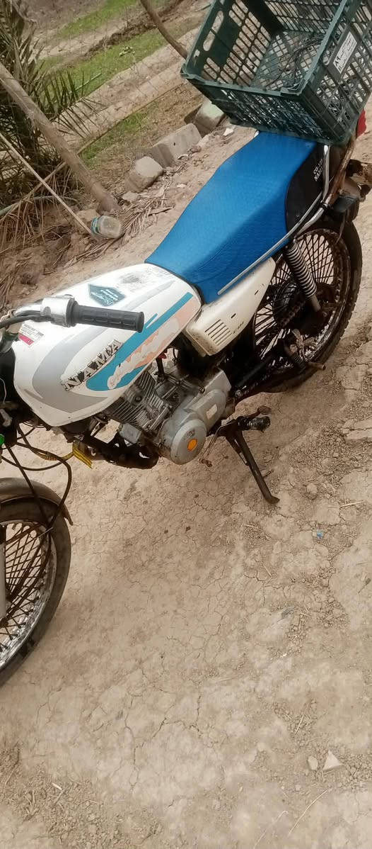 دراجه للبيع وراق صولي سعر275وبيهه مجال الاتصال عرقم
‏‪***********‬‏
