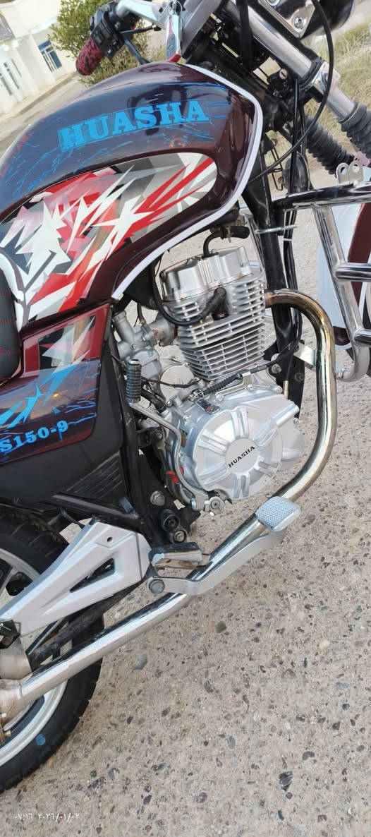 يا الله سلام عليكم دراجه هيوشه موديل ٢٠ منفيس وكمرك وكفيل محمد مزهر مال جناي كامله من كلشي كهربائيات محرك وبل حقيقه احلا للبيع ب٨٠٠ وبيه مجال او مراوس نزل شعندك للتواصل ***********
