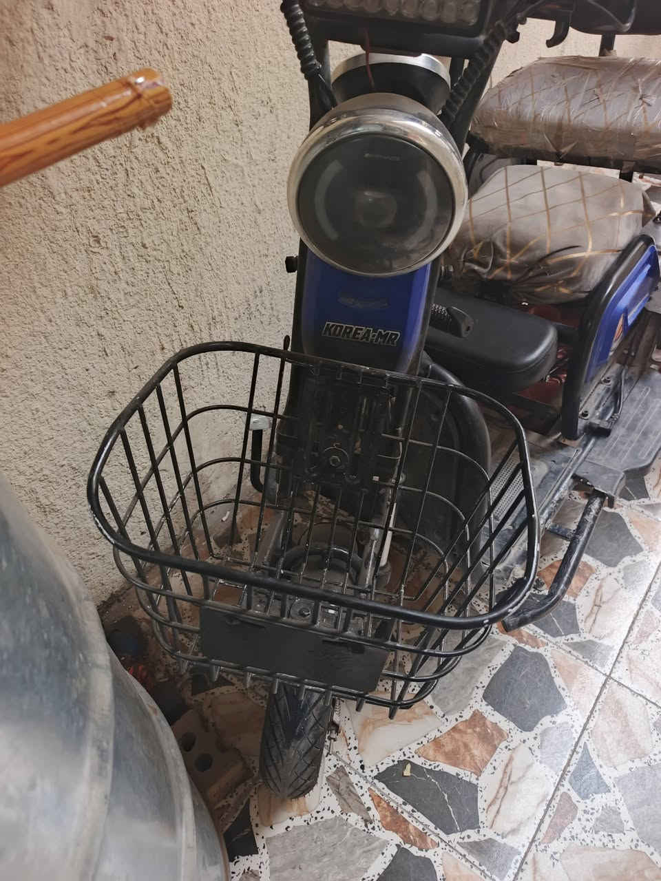 للبيع
***********
