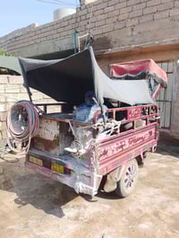 لحيم متجول تنكيات ولحيم مكينه كهرب موجود الاتصال بالرقم 07739681228