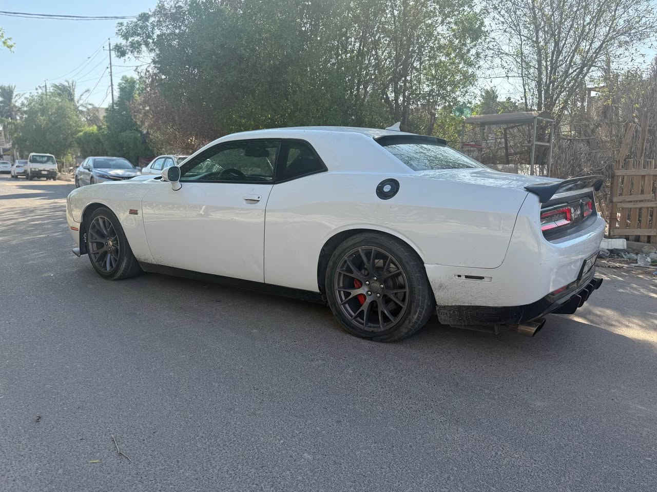 سلام عليكم بيع او مراوس كلشي يرهم 

سعرها مناسب 

دوج جالنجر سكات باك . Scat Pack

Dodge Challenger (Scat Pack🐝)

الموديل :2017 . (امريكي)

المحرك : SRT . V8 . 6.4L .

العداد : 56mi

اللون : ابيض

المواصفات

1-شاشة كبيرة كار بلي

2-ويل كب نجمة حجم 20

3_كشنات جلد وشامو

4-سوبر تراك باك

5-حساس خلفي

كير مكينه اكسل كفالة من الفتح والتبخير

حادثها جاملغ خلفي  ❤️

(السياره صبغ جاملغين وبنيد تحديث)

بدون ايرباك

يعني ٤ قطع صبغ 

السعر مناسب 145 وبيها مجال بسيط

مكاني بغداد  السيديه 

*********** بغداد, العراق
