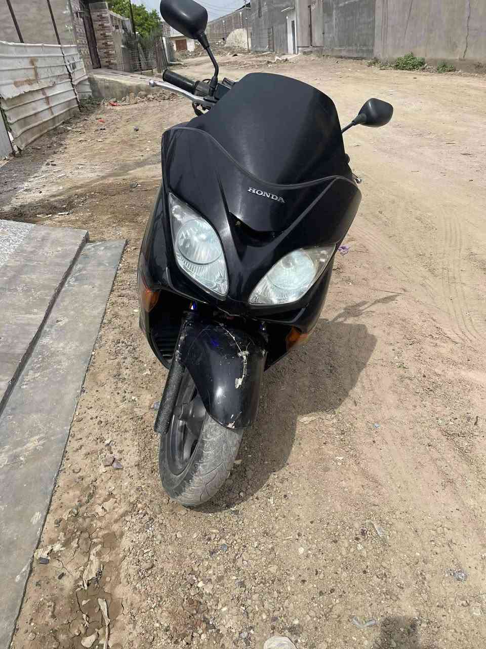 فورزة08 دراجة جاهزة 

بصمة +

سايد بريك + امبثري عالي ولايتات زنون 

بريك امامي خلفي دسك 

ستاند كهرباء

رون واحد ونص مكفولة تبخير نضوح حماوة

نكره سلف شغل واطلع وين ميعجبك دراجة مداريه حماوة نص ثابت 

واسف ع الاطاله 

مكاني بغداد المحموديه اللطيفيه

السعر700 وبيها مجال للشراي اتساهل مو مشكلة اخوان 

شباب رجاءً موضح كلشي مو تراسلني لو تخابرني تسأل من جديد كتبت كلشي حته لتعبون واني بخدمتكم ***********
***********واتساب
