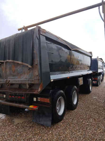 للبيع اكتروز قاطرة ومقطورة راس وعربانة جيئف كير كهربائي موديل 2008 معلاية ١٧ السيارة كبانهة ٢٢ طن الفارغ 
***********
