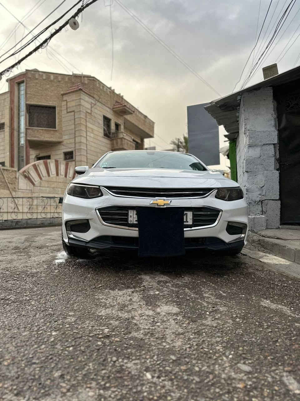 السلام عليكم....
من رخصتـ الآدمنـ المحترم& 🫡
شوفرليت ماليبو 2018 👍🏻
لون ابيض وارد امريكي حادثها جداً جداً بسيط بدون اي تبديل بدون اي صبغ السيارة ما شاء الله كفالة عامة لا ضربة ولا صبغ بيها بارد فقط  مكان حادث أمريكا فقط وطخة بسيطة بالدوسة جهة اليمين صور الحادث موجودة 😊
السيارة جديدة وحلوة كولش 🤗
مكينة 1500 تيربو✈️
 السيارة فول بدون فتحة شاشة فول تحكمات كشن كهرباء  5 بصمات تبريد امامي خلفي كشن كهرباء لايت عالي ناصي زينون بعد الجانيها يعرف مواصفاتها 
حدادية جديدة هسة مسويها 👍🏻
تبريد ثلج🥶
 تايرات جدد عليها ويلات اوباما خلية رياضي😉
 رقم بغداد دولي جديد بأسمي🤓
السيارة جديدة امانة الله بالعافية على الياخذها مكان السيارة بغداد الكرادة قرب فندق بابل 
السعر 119 
***********
