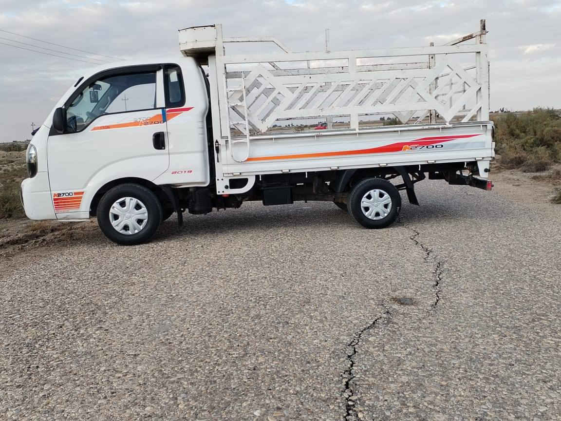 سيارة كيا حمل 2015
السعر98
سيارة كفالة عامة من الصبغ والتبديل والضربة وحتى البارد
سيارة جديده ما متعوبة 
مكينة مكفولة شرط برغي ما مفتوح بيها 
رقم ذي قار  مشروع وطني سنوية جديده لل2029 تحويل مباشر
رقم شاصي واضح جداً
شاصي مكفول 
تبريد وتدفئة كلها شغالة وضع شركة
تخم تاير جديد 
كهربائيات كلها شغالة 
مكان السيارة ناصرية للاستفسار اكثر الاتصال على الرقم
***********
