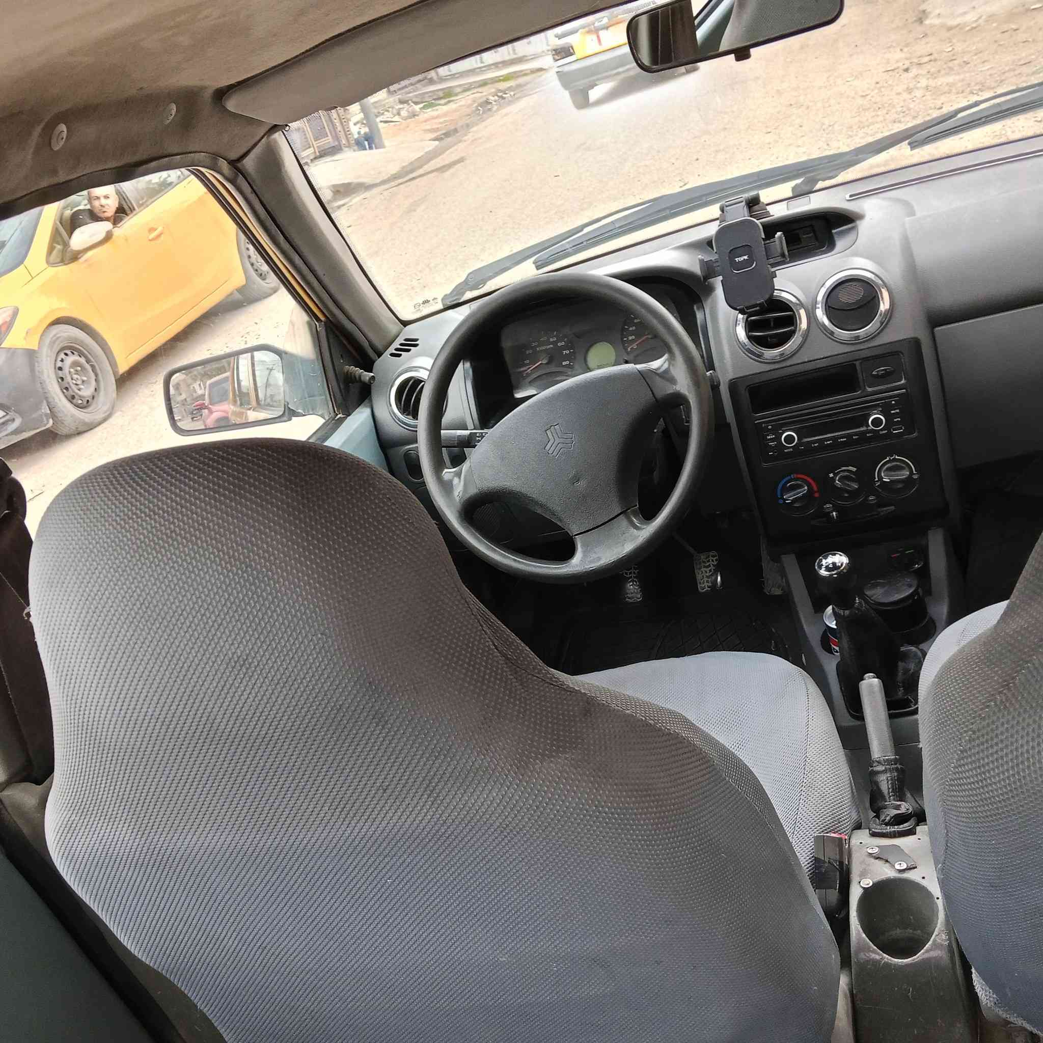 السلام عليكم شباب
سايبا 2015 للبيع
حداديه خير من الله
نظيفه هاي الصور كدامك
محرك بي تبخير
اريدها ب 34
***********
