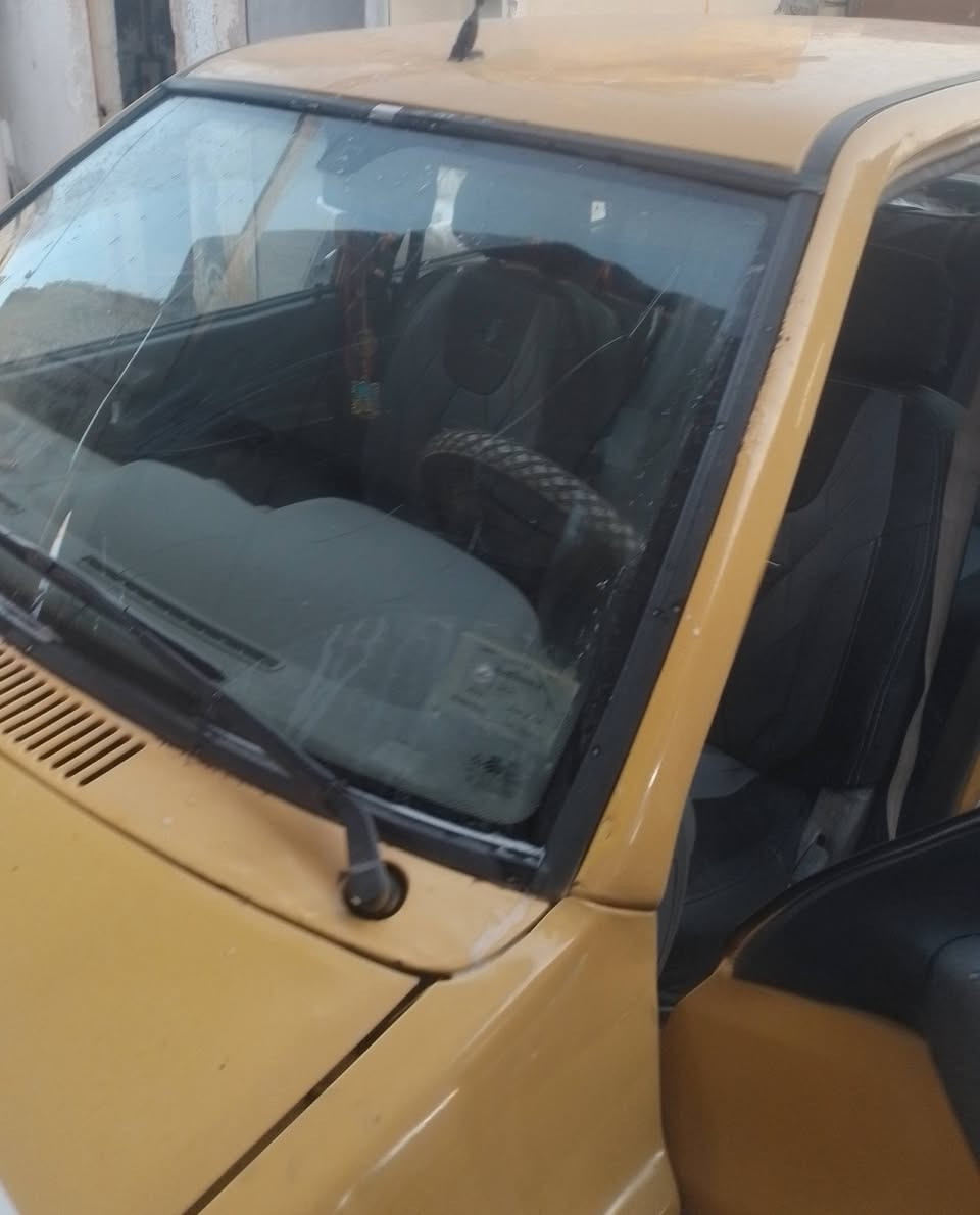 السلام عليكم سياره مديل 2012 جاهزه كرهبيات تخم تاير تبريد عوزه بس غاز والباقي كله شغال السعر 22 مستعجل علا البيعه  الاستفسار ***********
