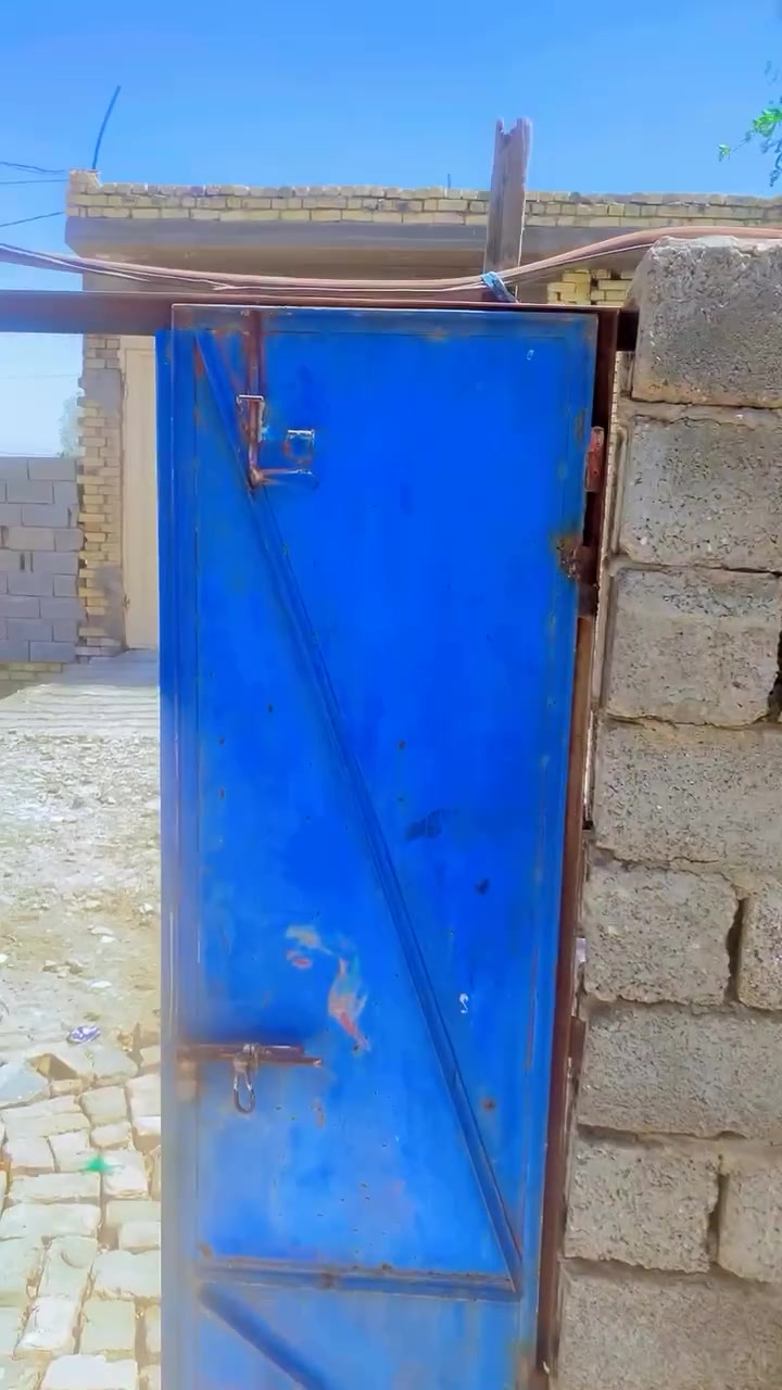 سلام عليكم ورحمة الله وبركاته دار البيع زراعي مساحه 230نزال 23ولوجه 10خلف معارض ال نصار سعر 25الستفسار ***********
