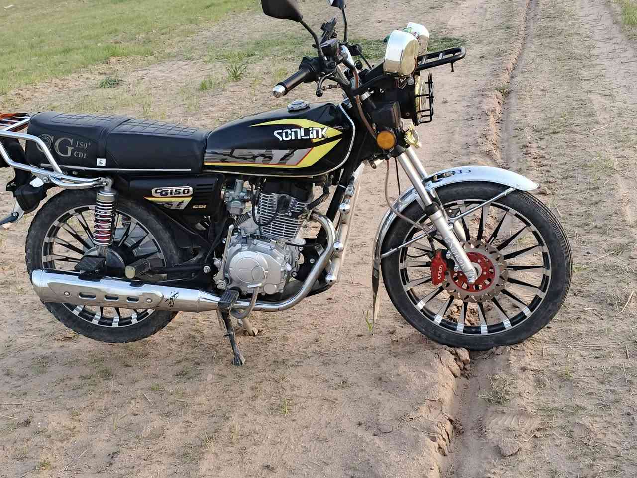 سلام عليكم سيفان سولنك موديل 2024 محدث 2025 شرط كله وضع شركه تشقيل عن بعد مكان بيجي
السعر 675 بي مجال مو شراي لا يكسر بحلال قيره.. متواجد خاص


**إذا كنت صاحب هذا الإعلان وتريد حذفه لأي سبب، رجاءا أرسل رسالة إلى الدعم الفني**