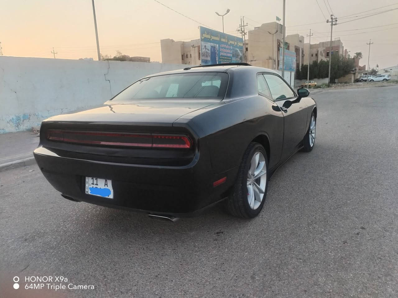 جالنجر موديل 2012 محدث شكل 2020 محرك 3600 فول مواصفات.فتحه ويل حجم 20 GT كشن كهربائي جلدتدفئه رقم بغداد بأسمي تحويل ثاني يوم ..حادثها أمريكا جاملق وبنيد .بيها قطع صبغ .ابيع صبغ عام السعر 105 .موبايل ***********
