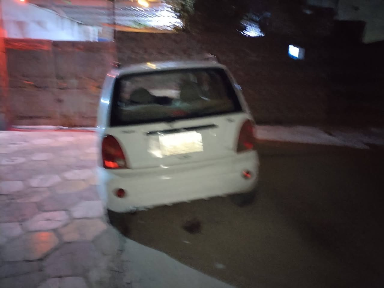 سياره كيوكيو رقمهه قادسيه راعيهه ايريد مداور كامله موديل 2013أربعه سلندر
تبريد كهربائيات شغاله 
باتري جديد تايرات جدد
عبوه وفيت بم جديد
*********** ناصريه مركز المدينه
