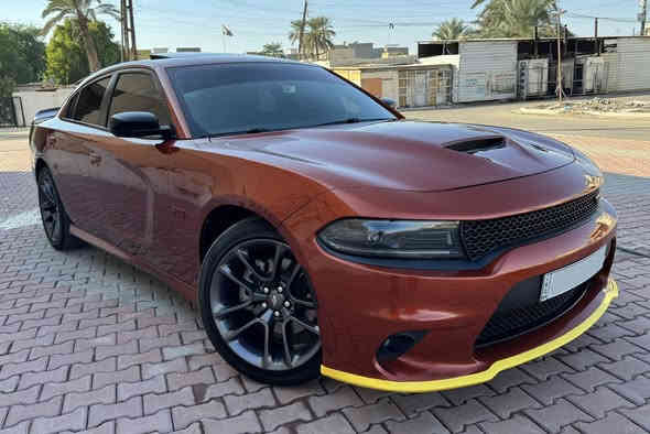 السلام عليكم 
دوج جارجر RT ( للبيع فقط ) 
موديل 2022 ( Super Track Pack )
وارد امريكي 
حادثهة ( البنيد سرقة + رصعات بقبق الجنطة - كل التفاصيل موضحه بل صور + رقم الشاصي موجود ) 
محرك  5700 / V8
ماشيه 26 الف ميل 
رقم اربيل انكليزي تحويل مباشر
( السياره بيهة كتاب تظليل من مرور اربيل ) 

المواصفات
1- بصمة تشغيل + ابواب + صندوق 
2- فتحة ( سلايد روف ) 
3- شفتات بل ستيرن 
4- حساس خلفي 
5- تحكمات استيرن 
6- ميموري خزن كرسي السائق 
7- سماعات ( Harman Kardon ) 
8- عدسات امامية LED
9- رادار جانبي + نقطه عمياء بل مري 
10-كشنات كهرباء السائق والسكن 
11- كشنات كنتارا وجلد 
12- كشنات تدفئه وتبريد ( امامي + تدفئه خلفي ) 

الاضافات 
1- دبات وسطيه ( Corsa )
2- سبايدر ريد اي 
3- دفيوزر خلفي 
4- ويل كب ( دايتونا ) 
5- الداخل / دشبول وتجوه ( فورجت ) 

السعر 33,500 $ ( وبيهة مجال بسيط )
المكان _ بغداد / الكرخ 
الاتصال على الرقم ***********
