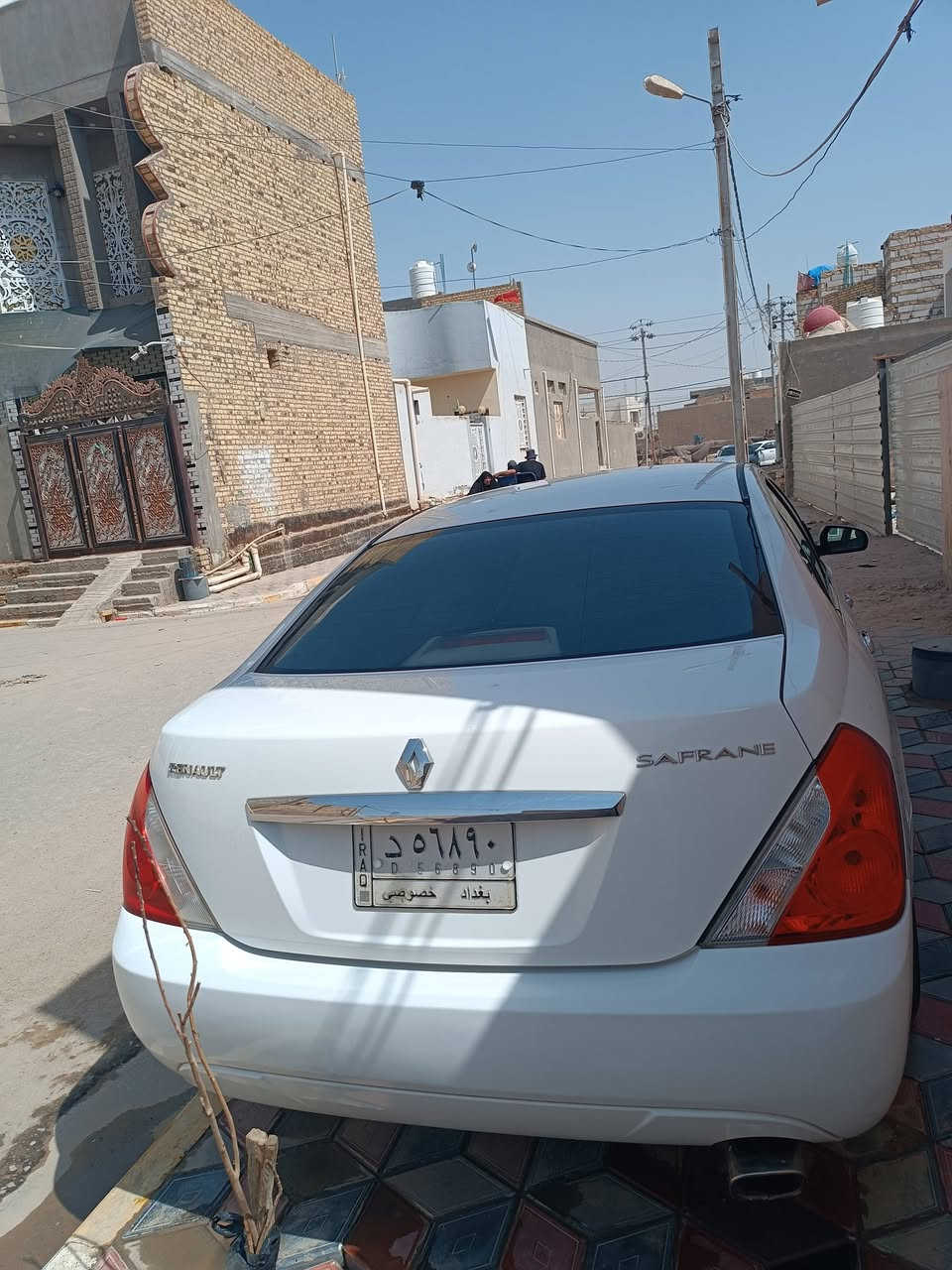 سافران 2009 بغداد باسمي سنويه ل29
گير محرك شرط 
تخم تايرات 
حداديه 80%
تبريد ثلج 
دواخل كلش نظيفه
السعر 95 وبيها مجال
الديوانية الحمزه الشرقي 
تلفون ***********
