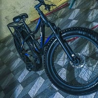 عجلات عريضة ٢٤×٤.٠ • فرامل ديسك • هيكل HAWKEYE