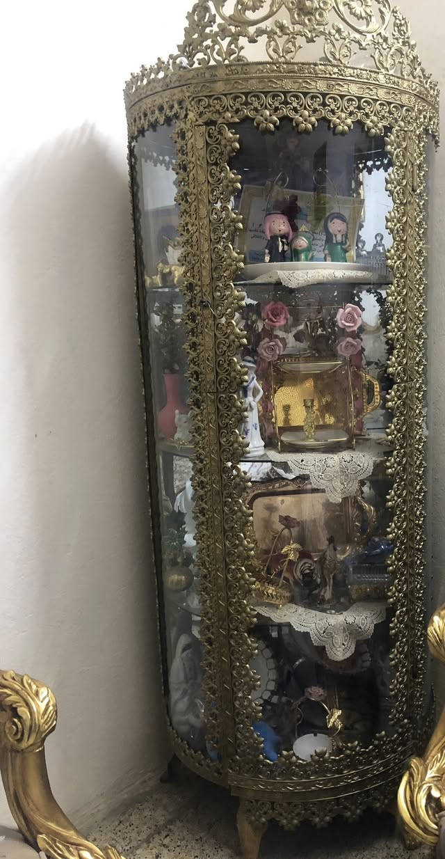 سلام عليكم للبيع بالشعب جديده كلش ونظيفه 150 للاستفسار ***********
