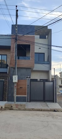 الموصل حي_التعليم • بناء زيرو ٢٠٢٥ • ١٠٠م