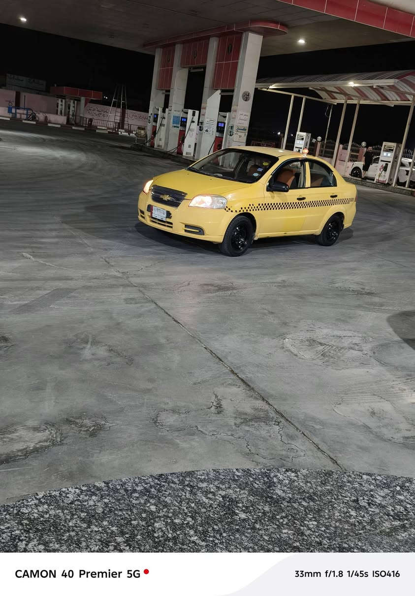 السلام عليكم افيو موديل 2009سياره ضربتهه البنيد فقط مبدل عوزهه ترتيب بسيط محرك  كير حداديه تايرات خير من الله 
سعرهه $48قفل قفل 
الاستفسار اتصل ***********
