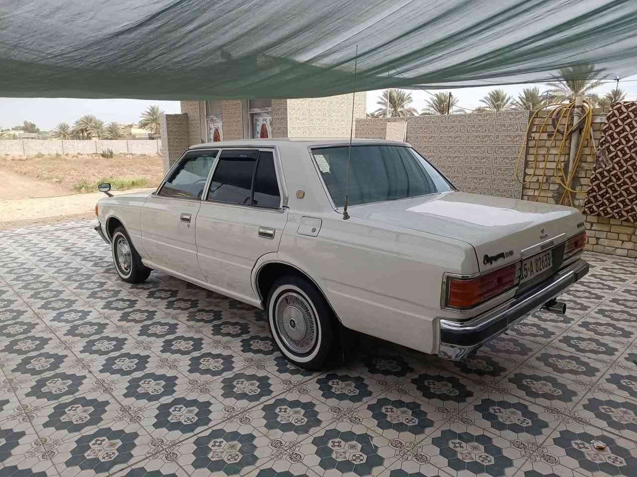السلام عليكم 

تويوتا كراون موديل 1980 رقم انكليزي مشروع وطني تحويل ثاني يوم سنويه لغاية 2030 

كير اوتوماتيك محرك 6 سلندر مكفولات حاويه 

تخم تاير جديد حداديه جديده دواخل ابلاديه كهربائيات كله شغاله سياره جاهزه و عل ايدي مال جناي 

مكفوله من الضربه و التبديل رش عام جماليه قديم 

عنوان بابل القاسم ع 
 ترهم بيع و مراوس حسب القناعه 

***********
