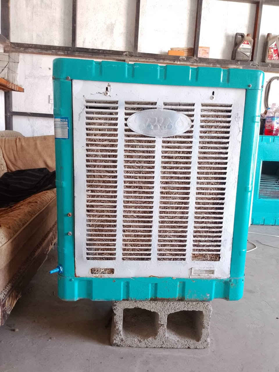 مبردة برفاب ايرانيه الباب الاول ماطور سرعتين واتربم حلفه طوافه جديده جاهزه بس ادير مي وتشغل السعر 110 عنوان الحمدانيه


**إذا كنت صاحب هذا الإعلان وتريد حذفه لأي سبب، رجاءا أرسل رسالة إلى الدعم الفني**