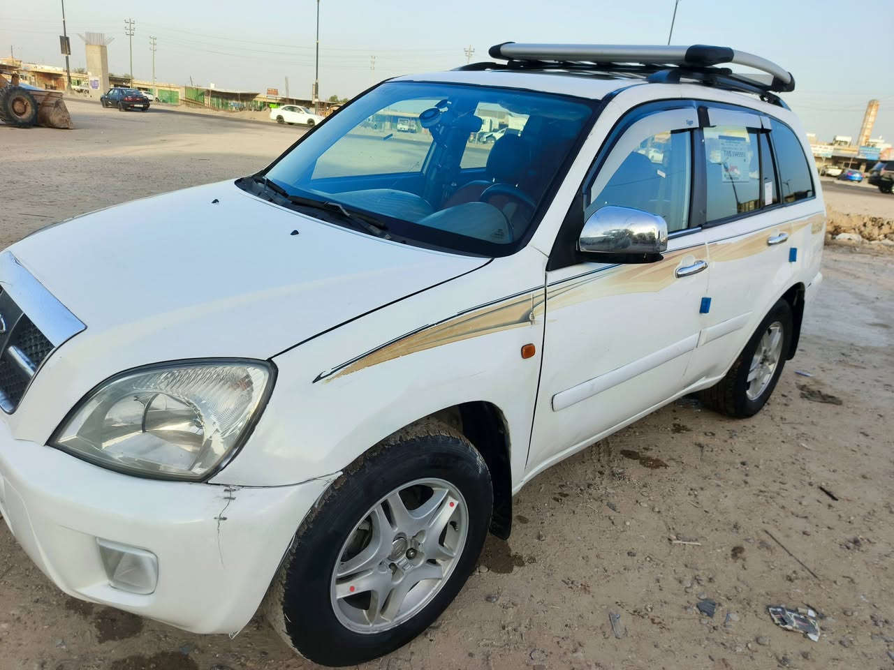 🔥 شيري تيكو 2005 محرك ميسوبوشي بلادي نظيفة جداً🔥
سيارة مرتبة وجاهزة للاستخدام، ما تحتاج أي صرف — دك سلف وامشي.
✅ محرك ميسوبوشي لانسر بلادي (مو محور) قوي واعتمادي
✅ فتحة بالسقف وصدر امامي خلفي ممتاز. 
✅ تبريد شغال 100٪
✅ صالون نظيف جداً
✅ إطارات بحالة جيدة
✅ السيارة بأسمي ثاني يوم تحويل
💰 السعر: (43) — قابل للتفاوض للجادين فقط
📍 الموقع: ( بغداد المحمودية )
📞 للتواصل: ( ***********   ***********   ***********)
