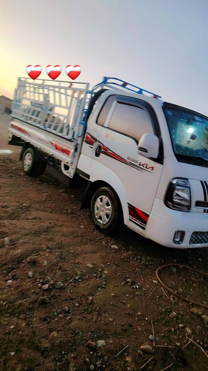 كيا حمل ٢٠٢٤ ماشي ٢٢ السعر ١٦٠ وبي مجال *********** رقم بغداد
