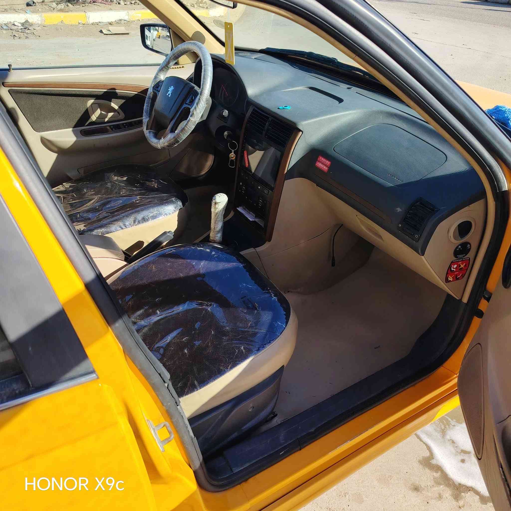 سلام عليكم بيجو باص للبيع كفاله عامه سياره جهازه سنويه 30 رقم بابل نكلزي وكلاله سياره محجوزه ستقع كتروني مطلوبه سنه المكان الديونيه الدغاره والسعر ٦٨ بيه مجال حك الجيه وهاذه رقمي *********** ☘️🎈🏅
