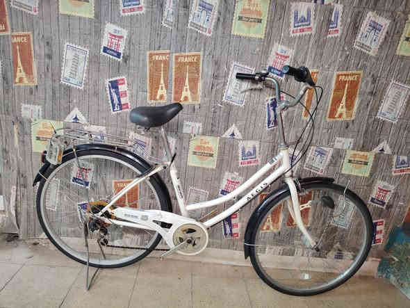 السلام عليكم يعلن معرض حسين الملك عن وصول وجبة جديد من باسكلات بناتي باله كله شغال اكو عادي واكو كير حساس حجم 26و27 الأسعار
من 110فما فوق
متوفر باسكل قياس 20سعر 70
متوفر باسكل طفل قياس 16سعر 50
متوفر باسكل طفل قياس 12سعر 45
  العنوان بغداد سوك صدرية 
فرع الثاني بغداد حي جميلة
***********حسين الملك
