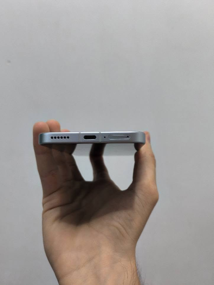 Poco f7 5g
فرۆشتن و گۆڕینەوە

  

0️⃣ 9.%99خاوێن بەهەمو شەرتو زەمانێک 
1️⃣کامل ئەشیای خۆی لەگەڵە
3️⃣زاکیرە  512گێگا و ڕام 12+12 گێگا 
4️⃣بۆ هەمو یاریەک ئاگرە ١٢٠ fps
5️⃣باتری     / 6500. 90 وات 
6️⃣ snapdragon 8s gen4  🎆
7️⃣ip 68 
 نرخ  520هەزار قفڵ تکایە معاملەی مەکە
نرخی کەپسی  ٦٤٥ هەزارە

***********  وەتسئەپ دخان, السليمانية

