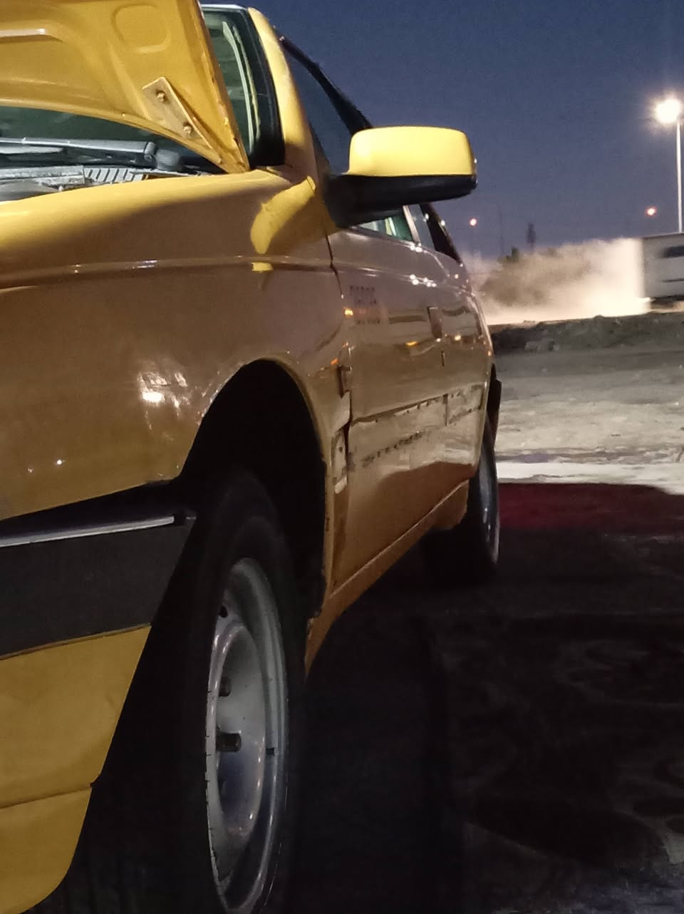 السلام عليكم
بيجو أكد 2016
كفاله عامه ماعده البنيد مصبوغ أثر جراد
كير مكينه تايرات
صدر نص عمر
رقم انكليزي كربلاء
مكاني بغداد الشعله
السعر 33وبيهه مجال
***********
