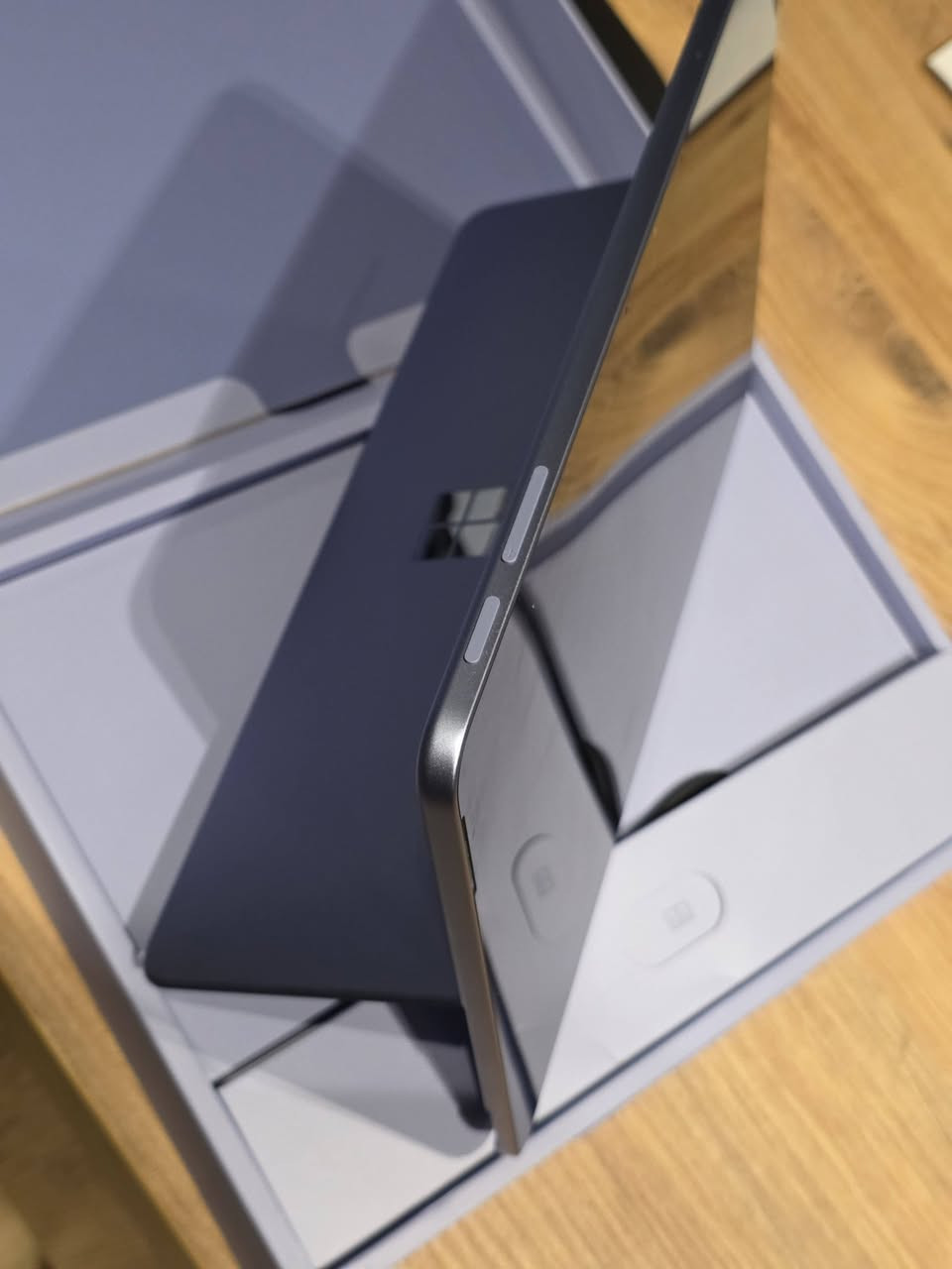 Surface Pro 12
للبيع ٧٥٠$ و مجال بسيط


**إذا كنت صاحب هذا الإعلان وتريد حذفه لأي سبب، رجاءا أرسل رسالة إلى الدعم الفني**