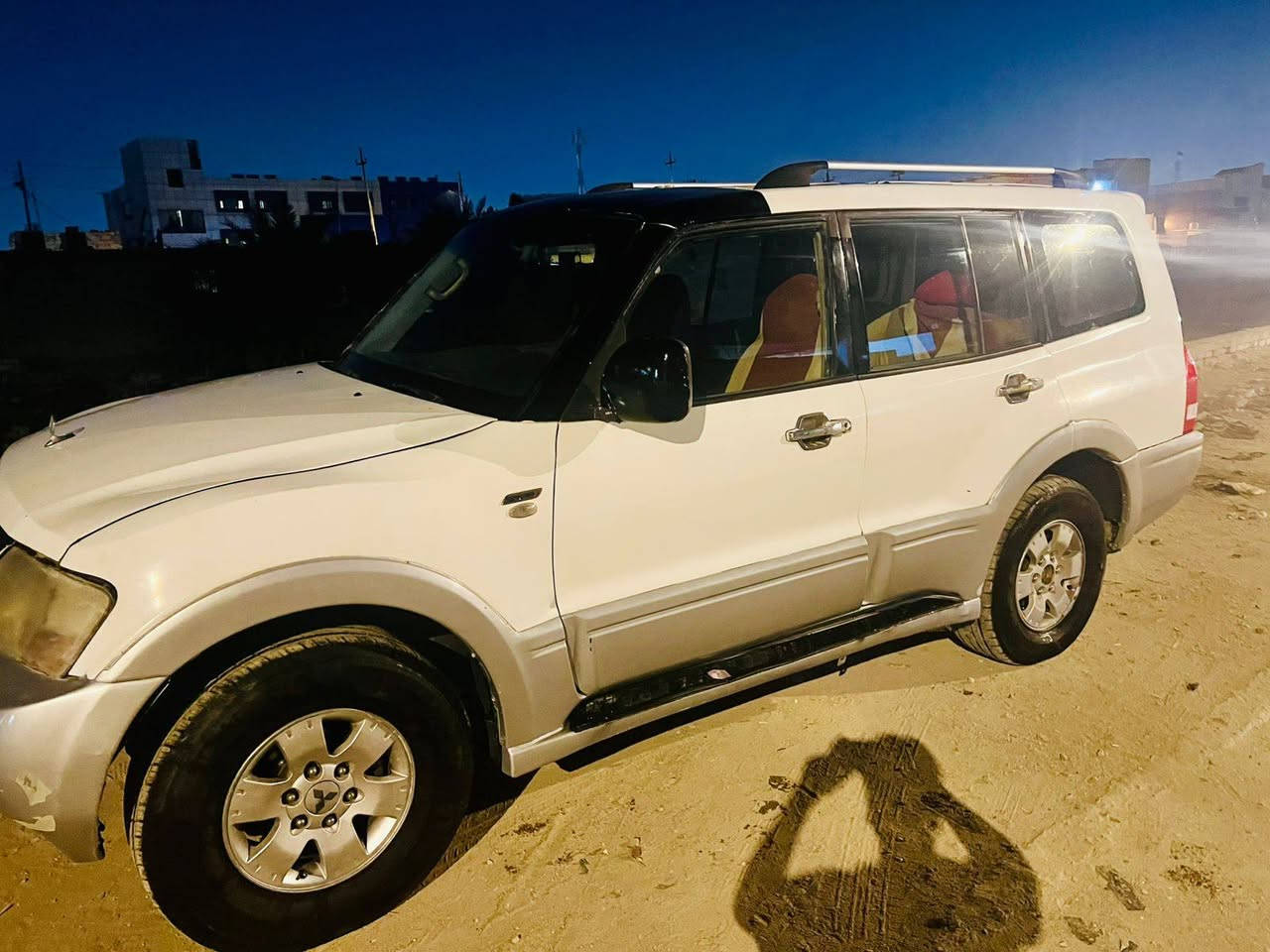 السلام عليكم باجيرو حبتور موديل 2007 محرك 3000 گير محرك جدد تخم تاير حداديه كلهة جديدة بيع او مراوس حسب لقناعة السعر 45 مانندل راعيهه ابيعهه الك ادوات
رقم الهاتف: ***********
 العنوان البصرة
