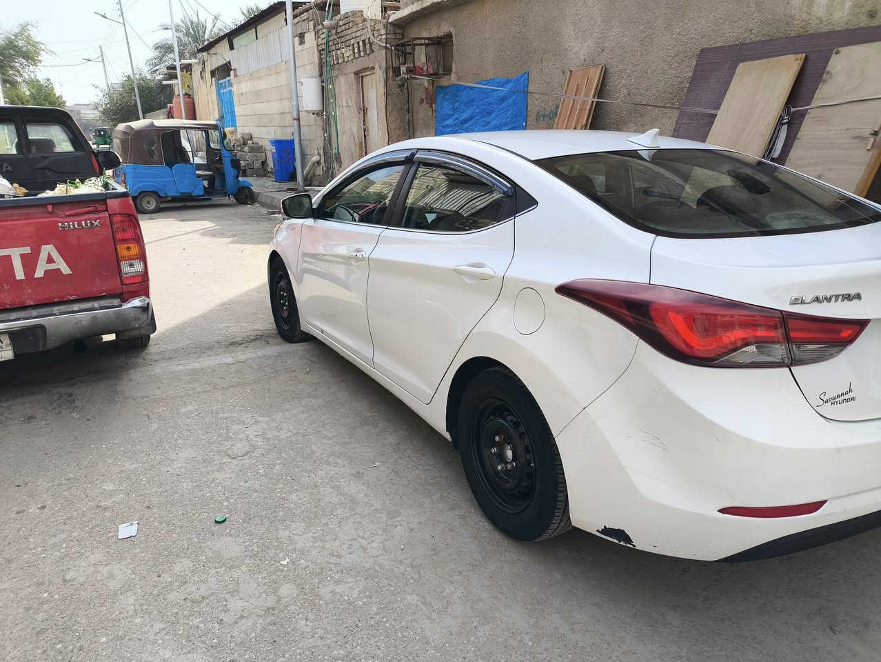 السلام وعليكم للبيع النترا ادوات مفوله واحد على واحد موديل 15 سياره مكفولة من الكص مكاني بصره السعر 58 بيها مجال كلش قليل رقمي ***********
