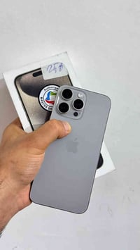 …. 15 pro max 256 GB Master  بطاريه ٩١   (مبدل شاشه وكلش نوعيه زينه سع...