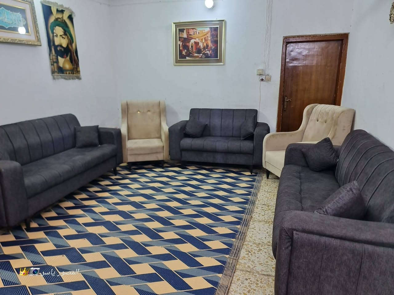 تخم 10مقاعد اخو الجديد سعره 275 وبي مجال العنوان بغداد ***********
