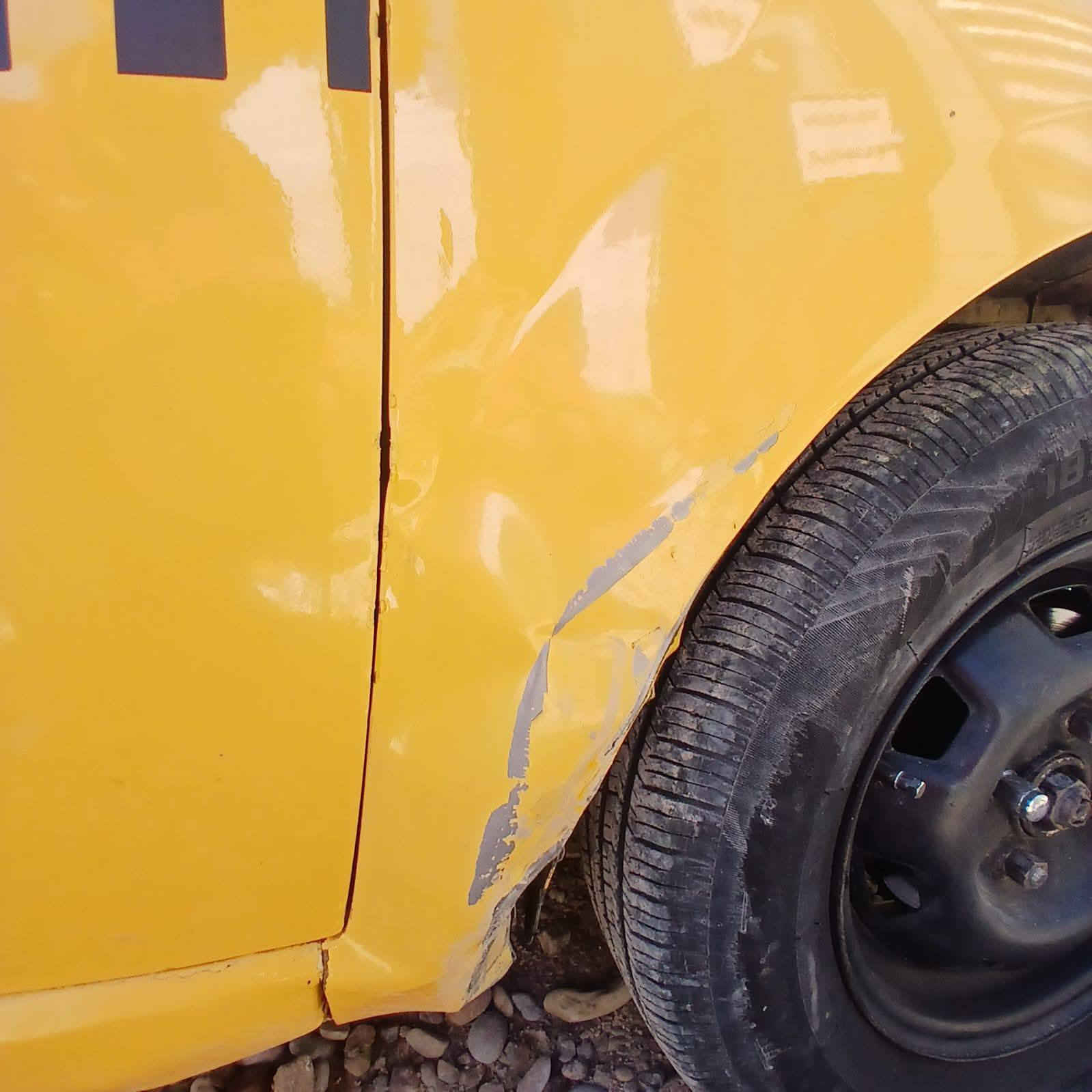 افيو  موديل 2010  خليجي للبيع او مراوس ب خصوصي كامري  اوغيرها 
كير عادي محرك جديد شاده حاويه  شرط 
صدر امامي وخلفي جديد  وباور ومشط ومجاول كله  ماال تفصيخ جديد طك 
شاشه  ايباد جديد
 باسمي  اني صاحب الشرعي  احولك نفس اليوم  سنويه 2030 
رقمها  تسلسل 28 انكليزي  
مشروع وطني باسمي
 كوبون بنزين 
بيها شوي تعديل بالبنيد حك شبر تقريبا 
والداخل غرفه مدوشمة.جديد ومرتبه 
سعرها  50 وبيها مجال قليل 

مكان السياره كركوك
***********
