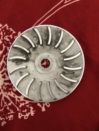 سلام عليك كلج رياضي مال 140عام للبيع جديد  شديته ساعه وشلته سعر ٤٠ رقم...