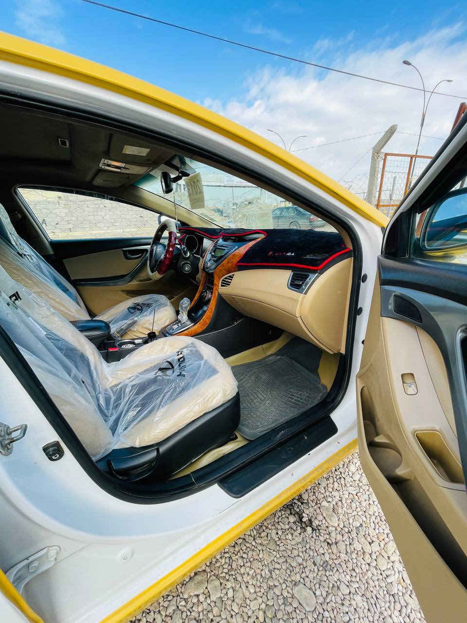 سلام عليكم للبيع الانتره خليجي فول موصفات محرك ١٦٠٠ دوش جاهزه مكفوله مصفره السعر ١١٥اوبيه مجال مكاني ابو غريب خان ظاري الزيدان الاتصال والاستفسار على الرقم ***********//***********
