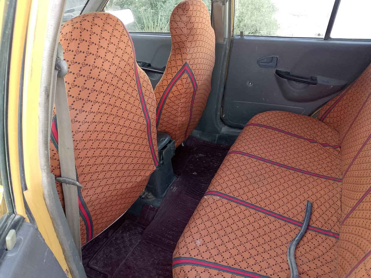 سايبه موديل 2012
كير مكينه زينات حداديه نص عمر الداخل نضيف كهربائيهات كلها شغاله مكاني كربلاء الاسكان العسكري السعر مليون قفل 
رقم راعيها موجود عندي رقم احمر اترياك وين ماجان
***********
