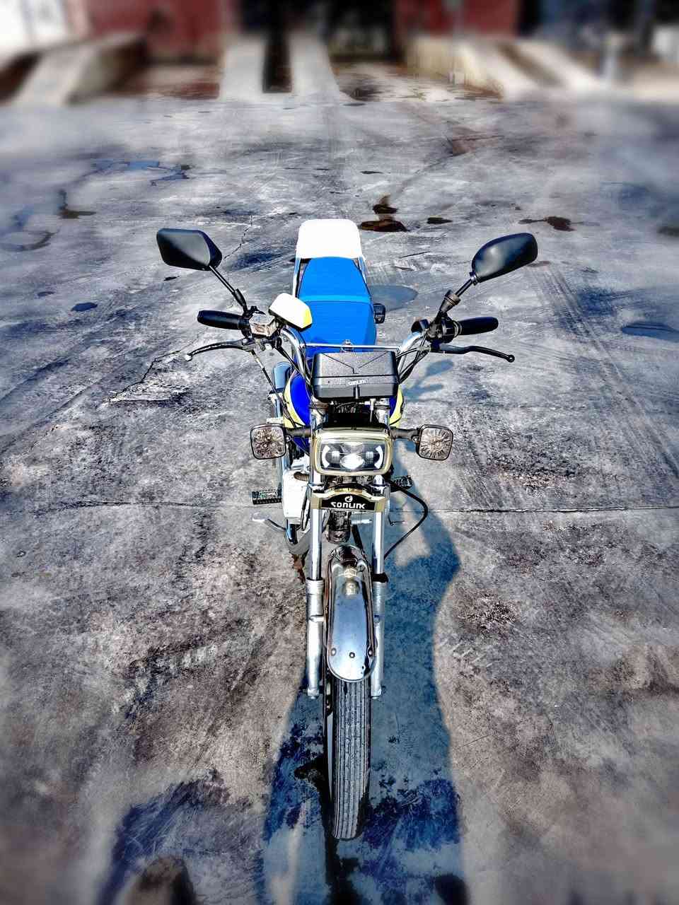 سلام عليكم دراجه سيفان مويل 21اوراق كامله كهربائيات سلف هندر اشاير لايت عالي ناصي نشرات كامله مكينه خير من الله السعر 470 بيها مجال مكان ديالى شهربان جسر مهروت شراي يتصل ***********
