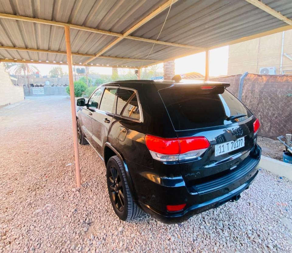 السلام عليكم اقره التفاصيل  رحمه ع والديك واتصل 
جيب موديل 15 اصل فول مواصفات )  عدا الجكات
* شفتات ستيرن ( بيع فقط بيع فقط ) سعرها نهائي قفل)
* تشغيل عن بعد  
* جنطه كهرباء 
* منضومه زنون 
* فتحه سقف 
 تحويل مباشر سعرها 157ورقه قفل
السياره بيها ٤ قطع وحده فتح بدون تبديل حادثه جاملغ امامي 
يوجد دعديل بالشاصي الايمن كلش بسيط مكاني بابل كير مكينه حداديه تخم تاير كله جاهز وجديد منضومه زنون 
***********
