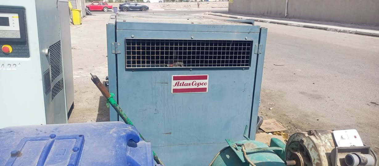 السلام عليكم مستعدين لصيانه جميع انواع الضاغطات الهواه (العنوان بصره صناعيه حمدان جملونات الجديده شارع الخدمي ب شارع رقم ٤)*********** البصرة, العراق
